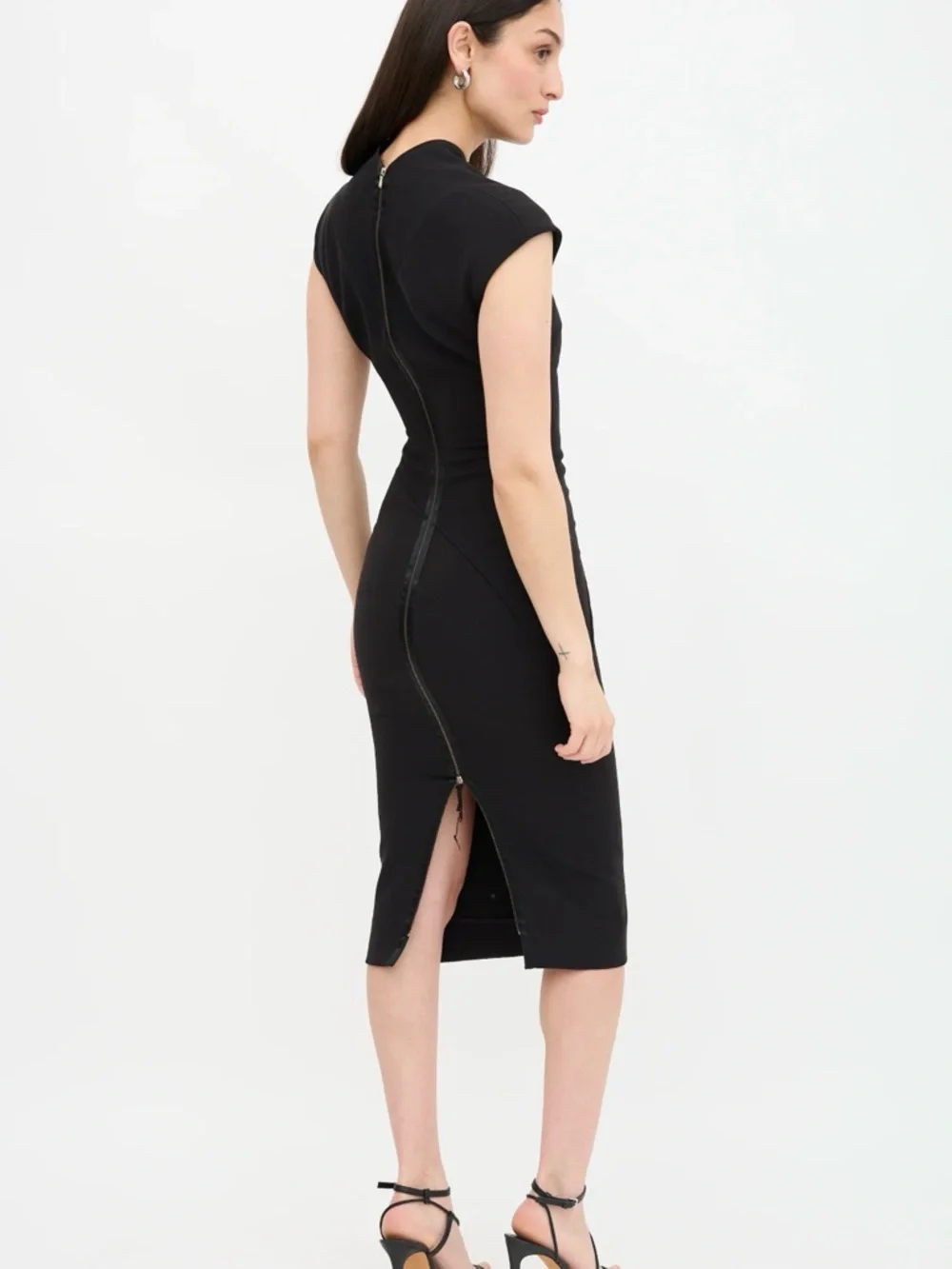 Victoria Beckham
Silk & Wool Panelled Dress - Picture 4 of 9
